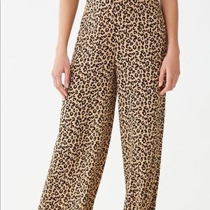 Flared leopard print pants